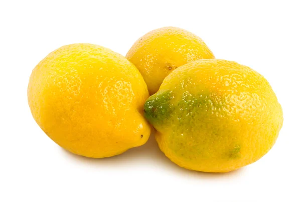 3 레몬은 흰색 절연 — 스톡 사진