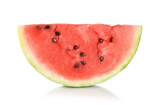 Rijpe sappige watermeloen geïsoleerd — Stockfoto