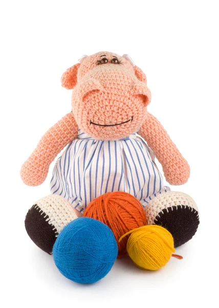 Soft toy hippopotamus and balls of thread — Stock Photo, Image