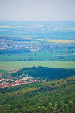 Kilisenin altındaki Köyü