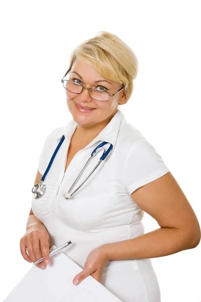 Uśmiechnięta lekarka ze stetoskopem — Zdjęcie stockowe