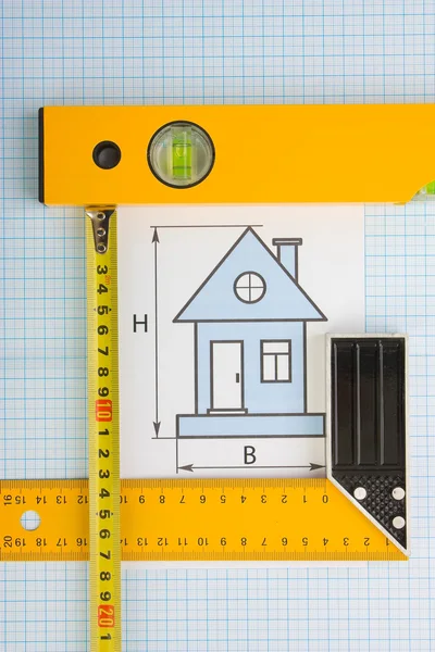 Dibujo en casa con herramientas de construcción — Foto de Stock