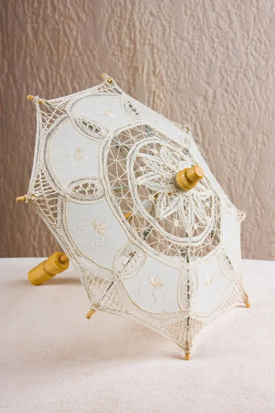 Декоративный Зонтик Фоне Текстурированных Стен — стоковое фото