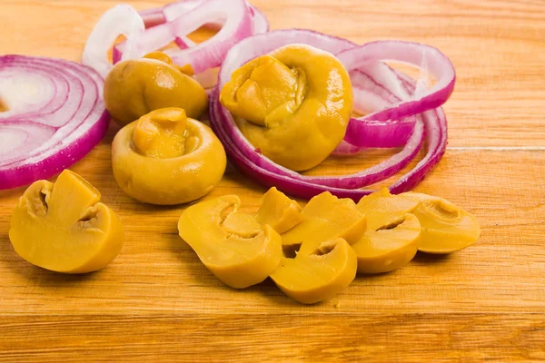 Mushrooms Onions Cutting Board — Stock Photo, Image