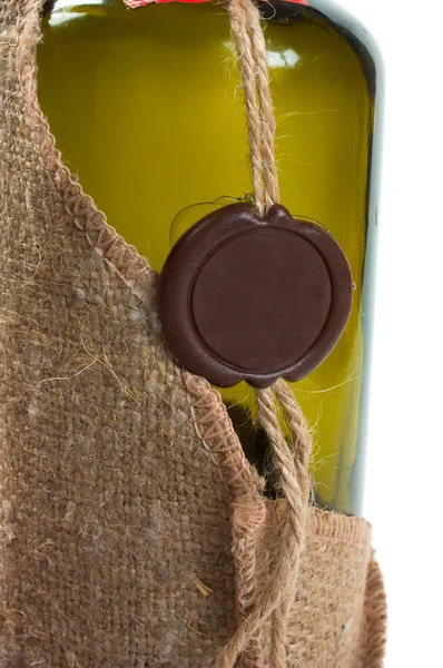 Wafer em uma garrafa em um caso de saque — Fotografia de Stock