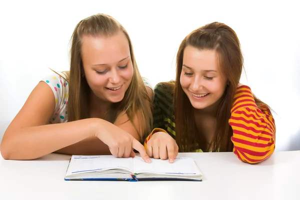 The girls read the book — Stock Photo, Image