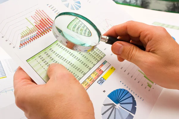 Graphs tables and documents — Stock Photo, Image