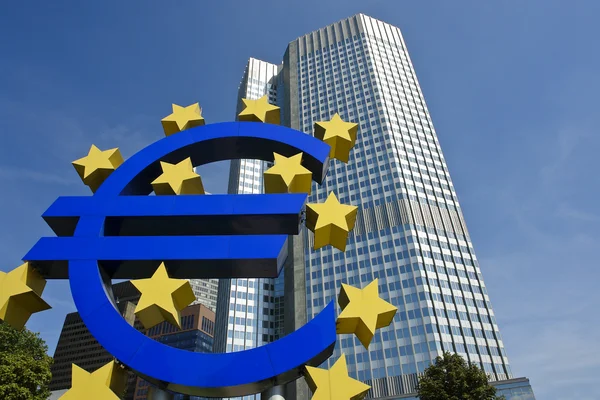Europäische Zentralbank mit Euro-Zeichen Stockbild