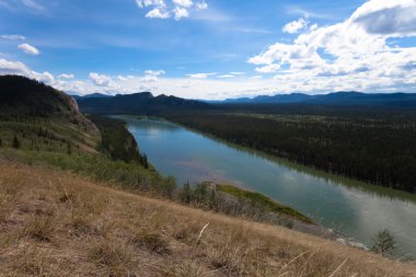 Yukon Nehri