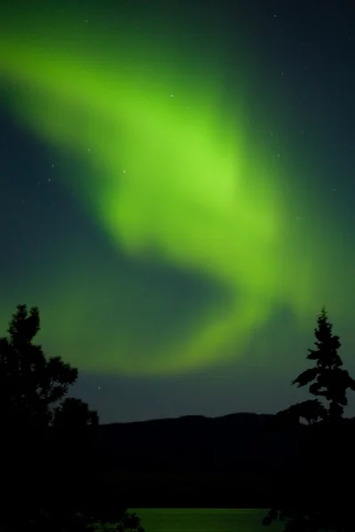 Aurora borealis (Northern lights) display — Stock Photo, Image