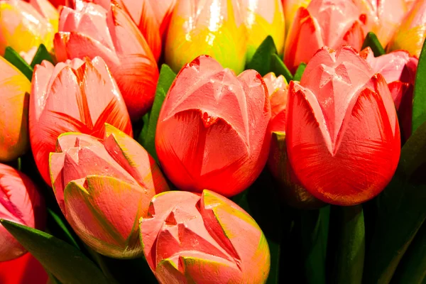 Tulipes en bois — Photo
