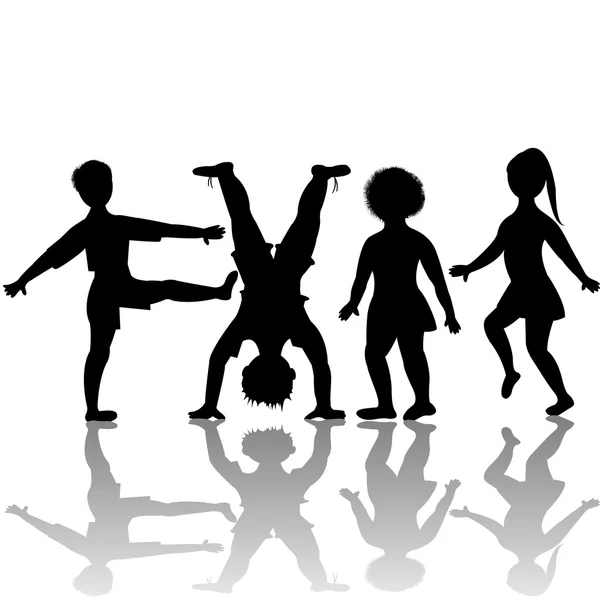 Kinder spielen Silhouetten — Stockfoto