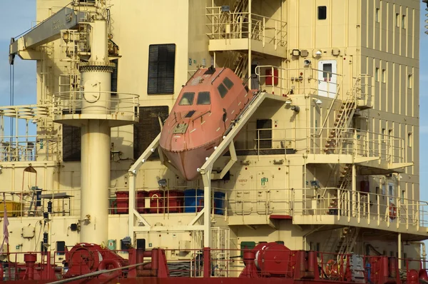 Bote salva-vidas a bordo — Fotografia de Stock