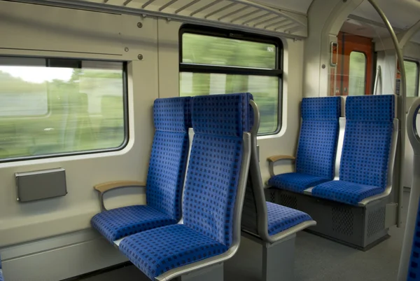 Interior de un vagón de tren — Foto de Stock
