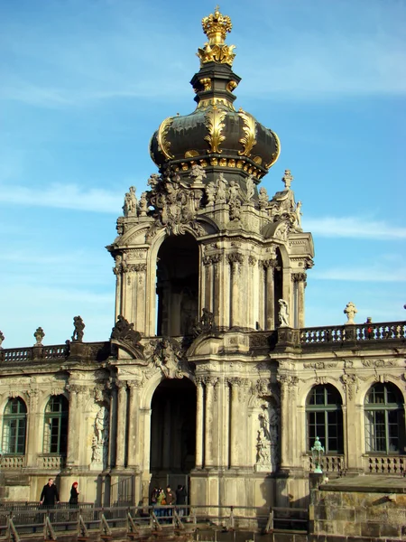 De zwinger is een paleis in dresden — Stockfoto