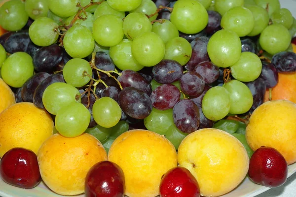 Stock image Fruit desert plate