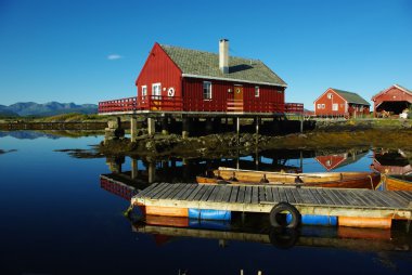 Houses on the sea clipart