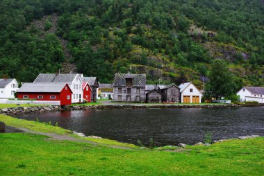 Geleneksel ahşap evlerde lyrdal, Norveç