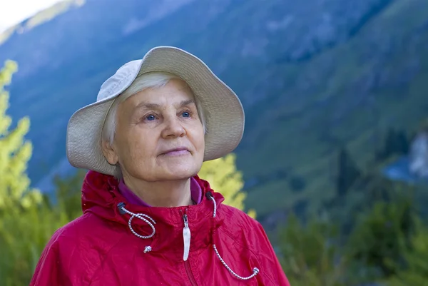 Старі жінки в горах Ліцензійні Стокові Фото