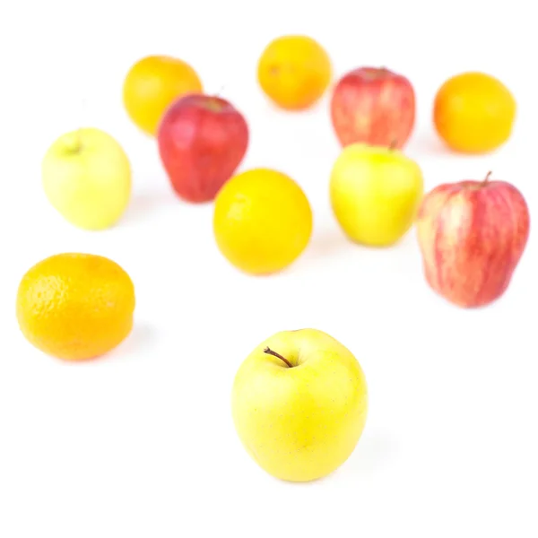 黄色のリンゴとフルーツ ミックス — ストック写真