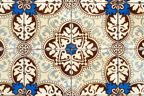 Portuguese glazed tiles 031