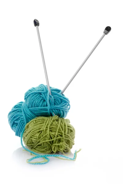 Laine à tricoter bleue et verte — Photo
