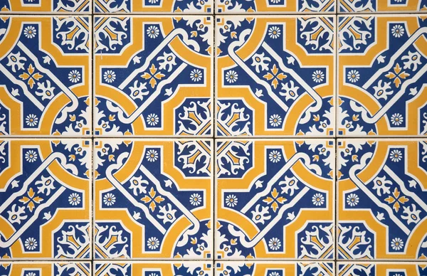 Azulejos antigos ornamentais — Fotografia de Stock