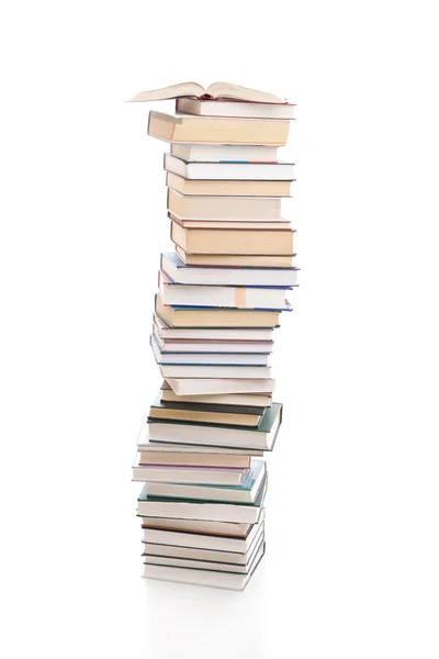 Набор книг, изолированных на белом — стоковое фото