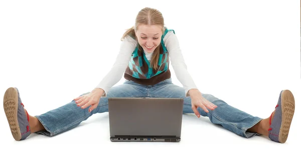 Student girl and laptop — Stock Photo, Image