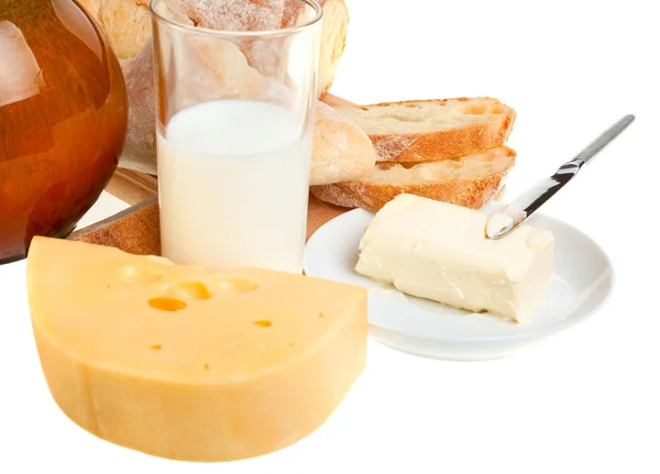 Darab vajat, kenyeret és egy kés — Stock Fotó