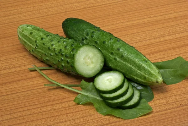 Smakelijk voorjaar komkommer — Stockfoto