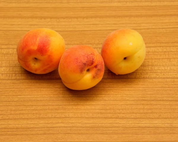 Appetizing ripe apricot — Stock Photo, Image