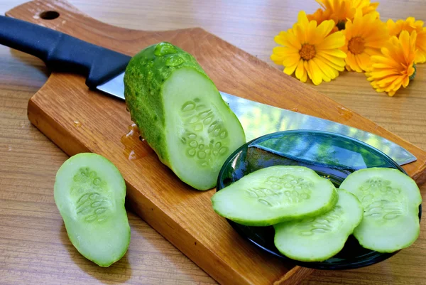 Appetizing young green cucumber — Stock Photo, Image