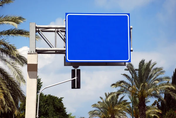 Modré prázdné ulice znamení — Stock fotografie