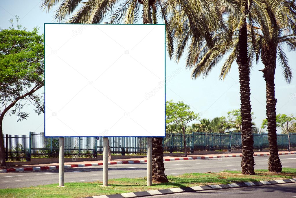 White blank Street Sign Stock Photo by ©tertman 3131447