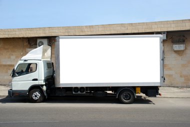 Beyaz kamyon boş panel ile