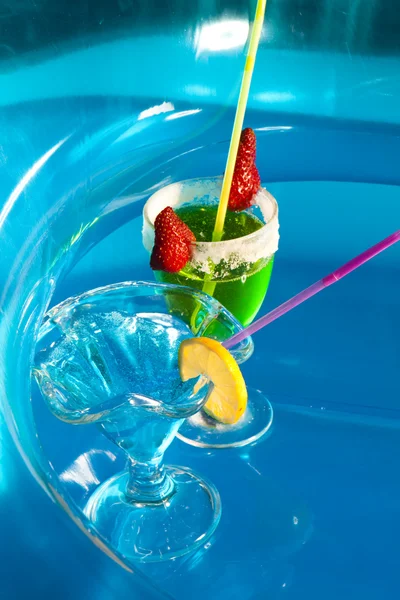 Bebidas de piscina — Foto de Stock