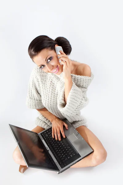 Brunette working at — Stock Photo, Image