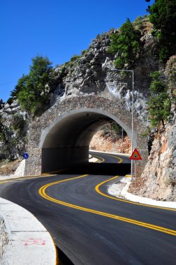 Mountain tunnel