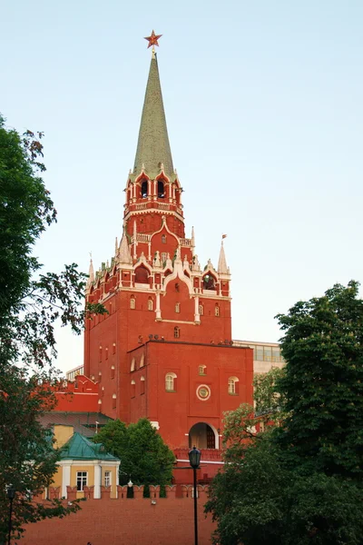 Torre de Troitsk do Kremlin de Moscou — Fotografia de Stock