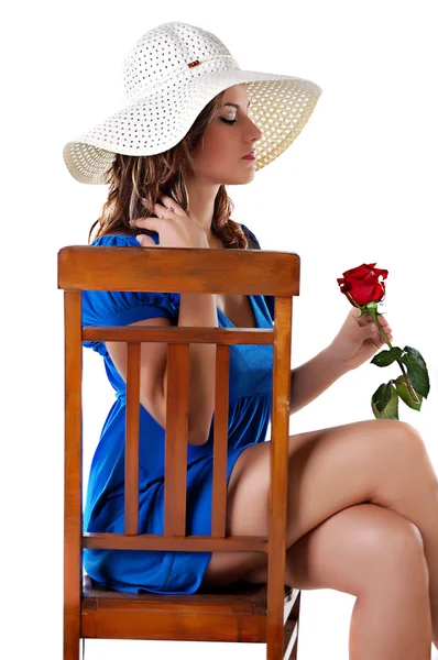 Elegant flicka med ros — Stockfoto