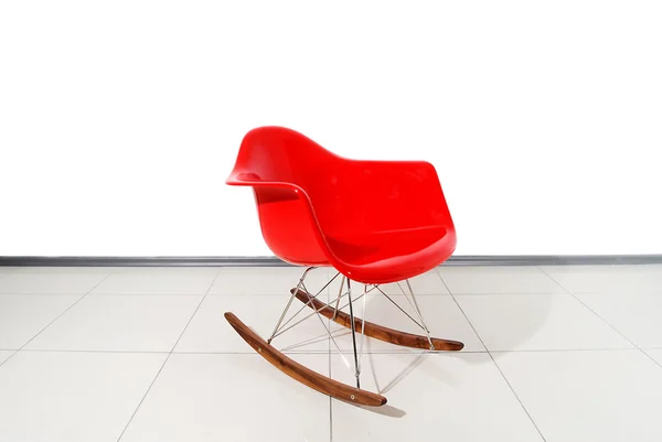 Czerwony fotel na biegunach — Zdjęcie stockowe