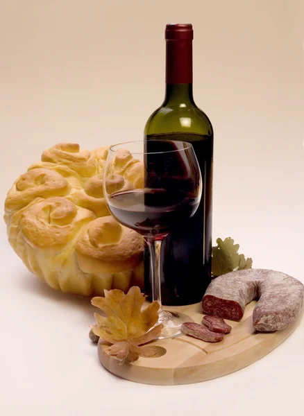 빈티지 유리 및 병 와인 — 스톡 사진