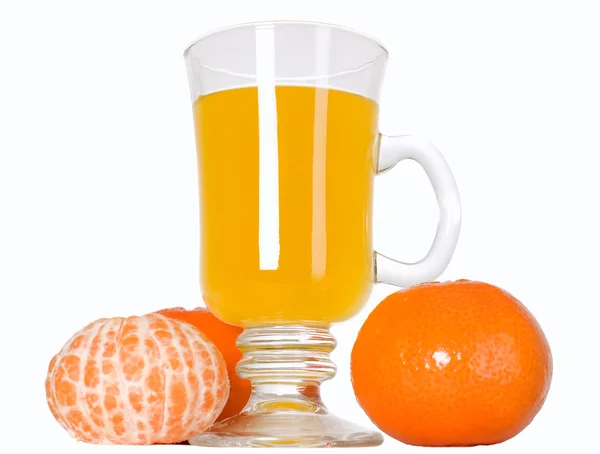 Fruta de mandarina y zumo de naranja en vaso — Foto de Stock