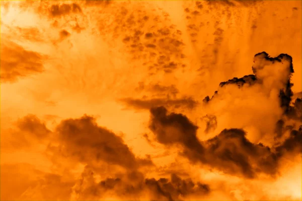 Flammender Himmel — Stockfoto