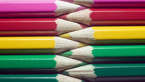 カラフルな鉛筆、教育の概念 — ストック写真