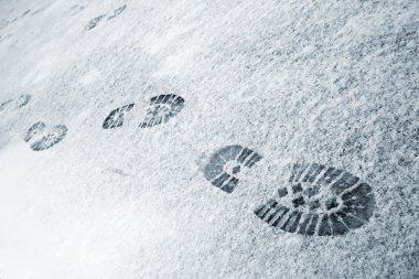 Footprints in snow clipart