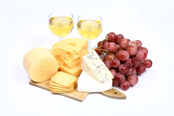 Formaggi, vino e cracker — Foto Stock