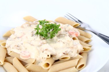 Beyaz soslu Penne