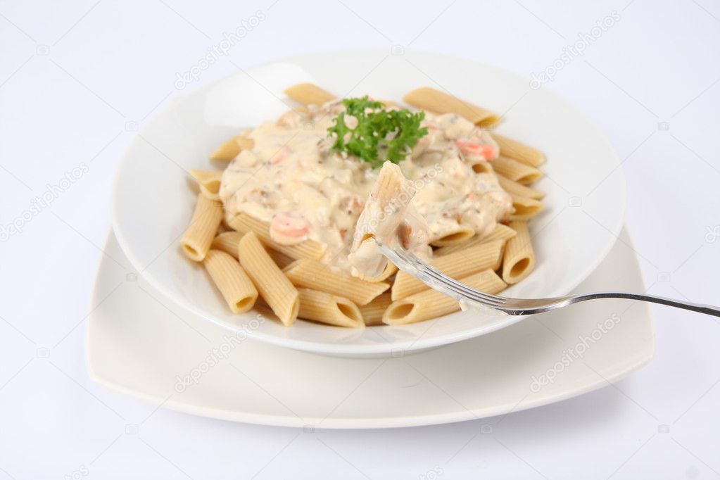 Penne with white sauce